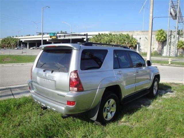 Toyota 4Runner 2005 photo 4