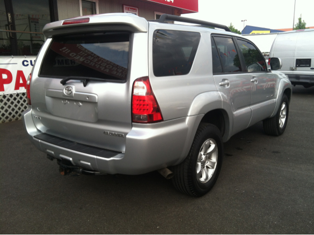 Toyota 4Runner 2006 photo 3