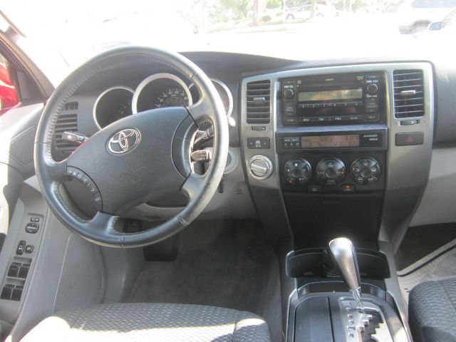 Toyota 4Runner 2006 photo 4