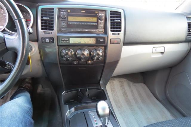 Toyota 4Runner 2006 photo 9