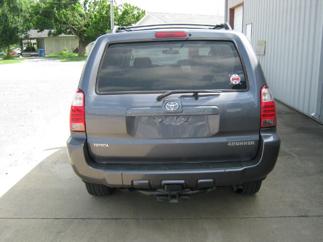 Toyota 4Runner 2006 photo 4