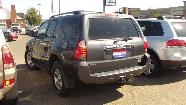 Toyota 4Runner 2006 photo 3