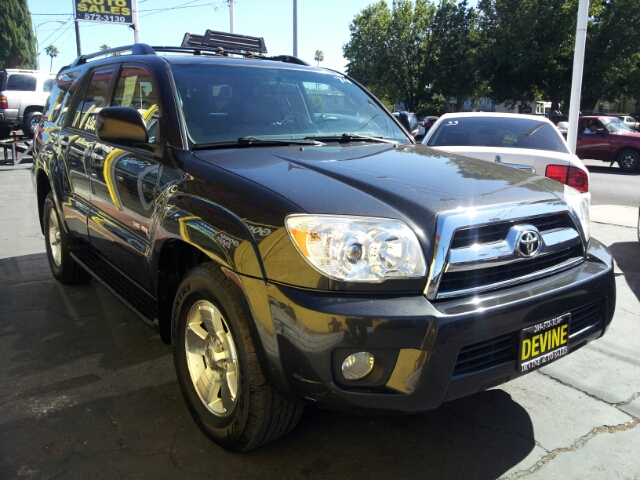 Toyota 4Runner 2006 photo 2