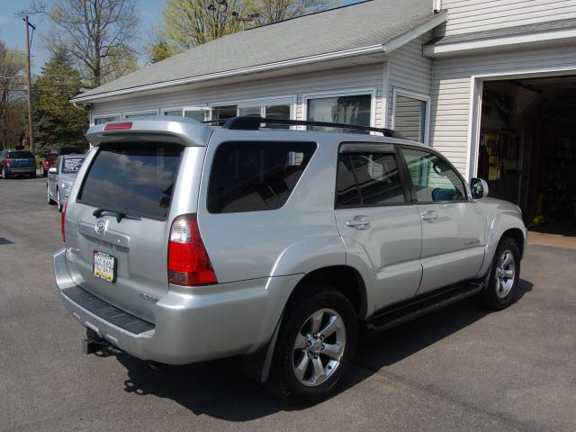 Toyota 4Runner 2006 photo 2