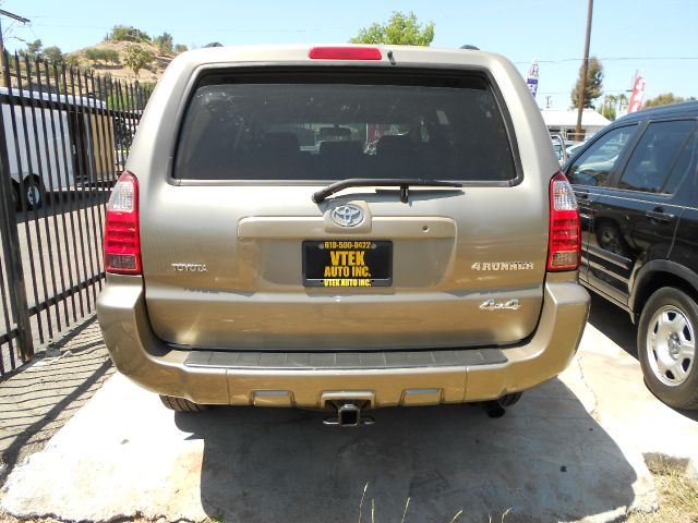 Toyota 4Runner 2007 photo 3