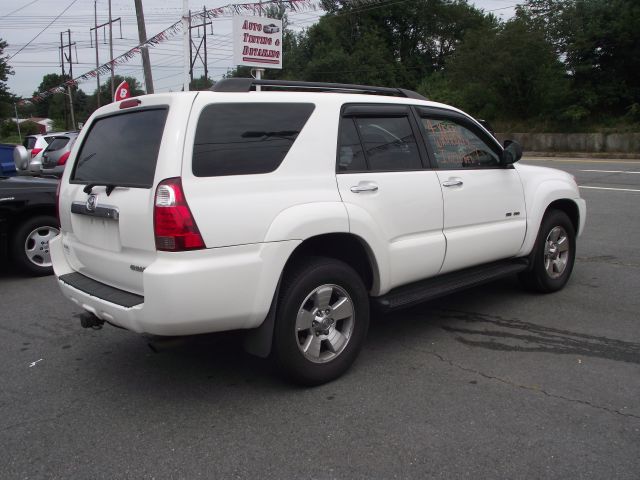 Toyota 4Runner 2007 photo 3