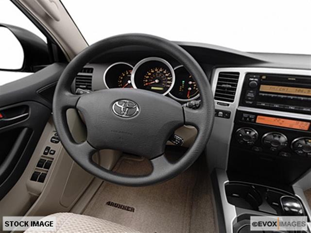 Toyota 4Runner 2007 photo 2