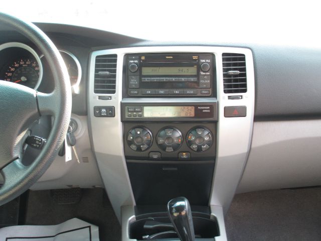 Toyota 4Runner 2007 photo 18