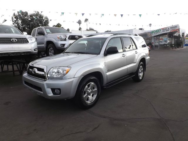 Toyota 4Runner 2007 photo 2