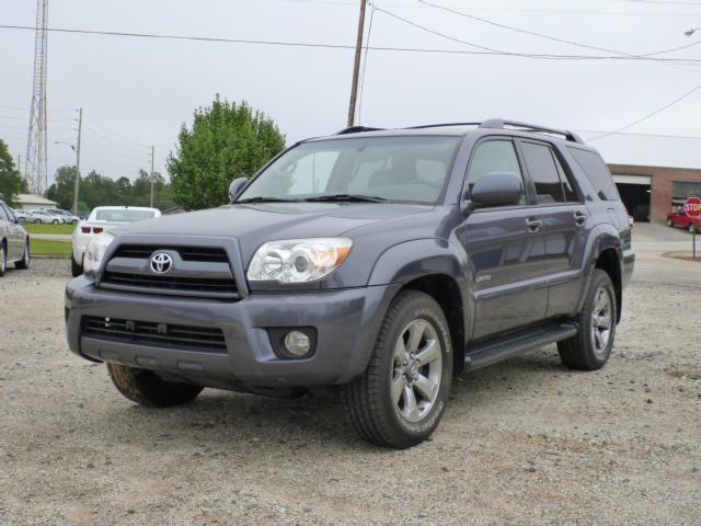 Toyota 4Runner SLT 25 Sport Utility