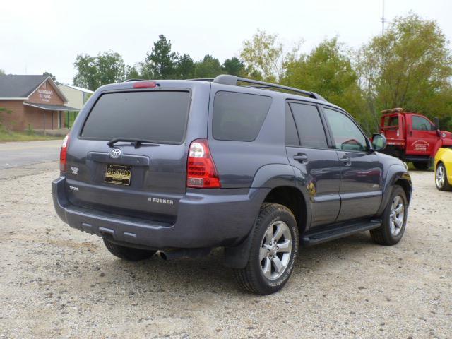 Toyota 4Runner 2007 photo 2