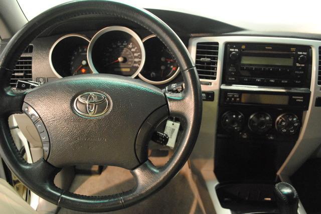 Toyota 4Runner 2007 photo 21