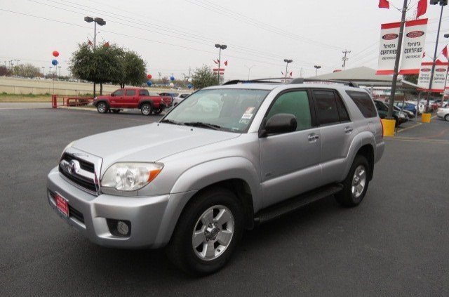 Toyota 4Runner 2008 photo 2