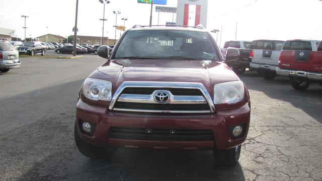 Toyota 4Runner 2008 photo 2