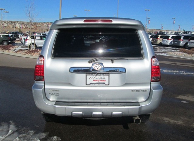 Toyota 4Runner 2008 photo 3