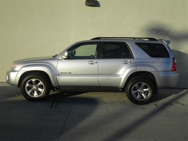 Toyota 4Runner 2008 photo 3