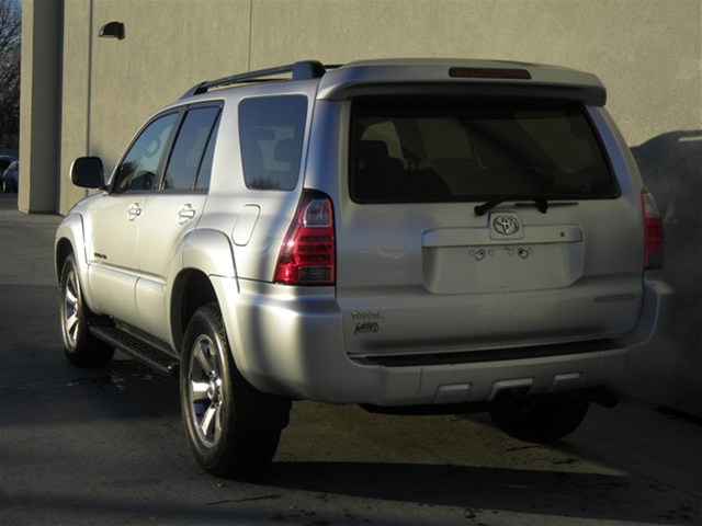 Toyota 4Runner 2008 photo 4