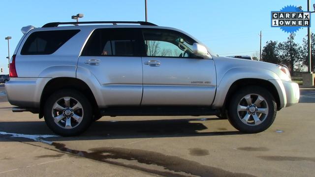 Toyota 4Runner 2008 photo 2