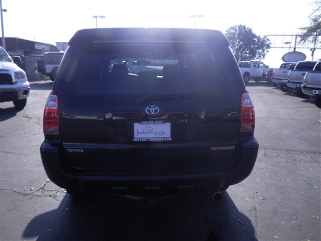 Toyota 4Runner 2008 photo 5