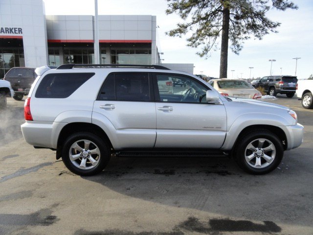 Toyota 4Runner 2008 photo 3