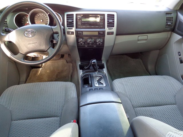 Toyota 4Runner 2008 photo 3