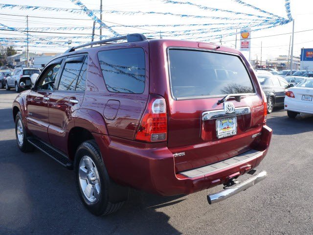 Toyota 4Runner 2008 photo 2