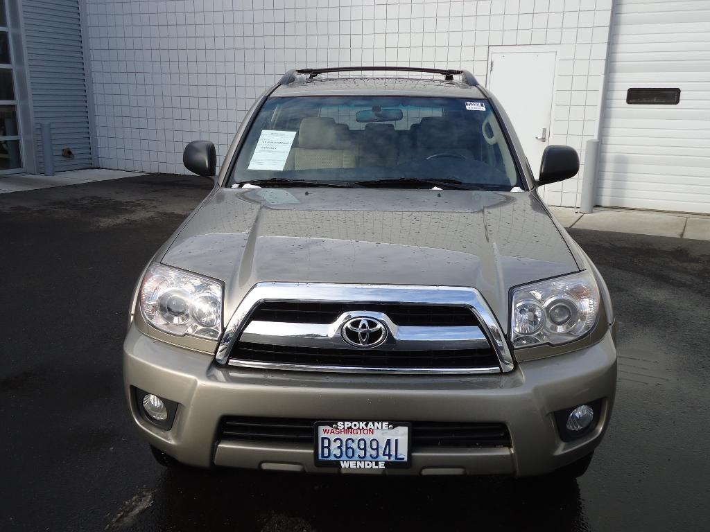 Toyota 4Runner 2008 photo 3