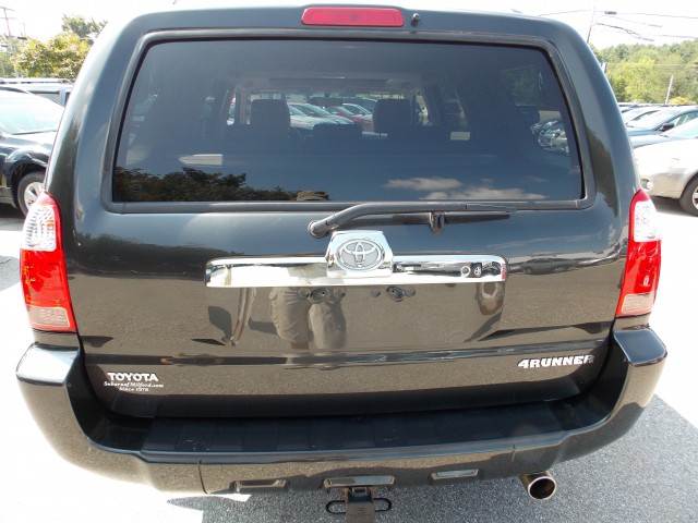 Toyota 4Runner 2008 photo 4