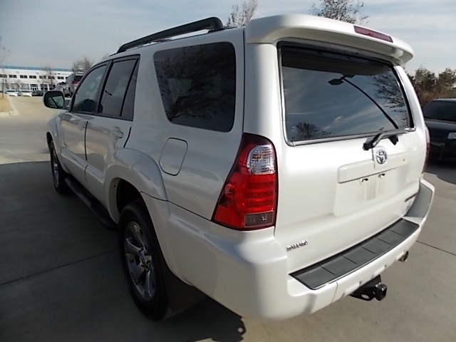 Toyota 4Runner 2008 photo 3