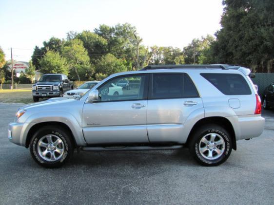 Toyota 4Runner 2008 photo 2