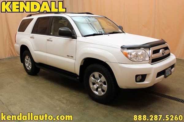 Toyota 4Runner 2008 photo 2