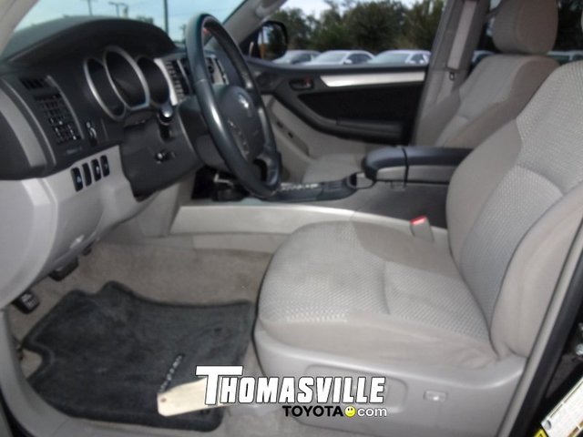 Toyota 4Runner 2008 photo 2