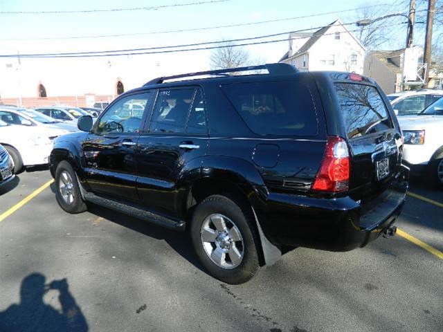 Toyota 4Runner 2008 photo 2