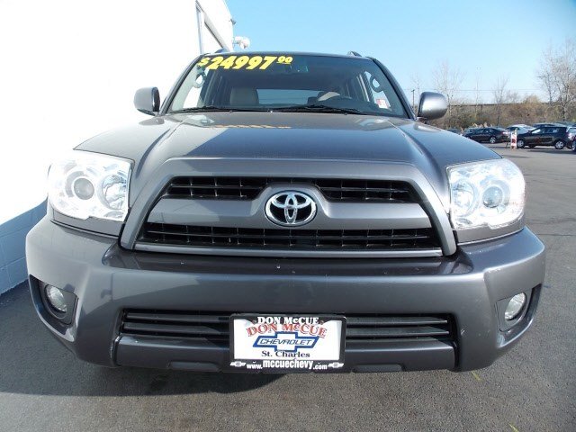 Toyota 4Runner 2008 photo 2