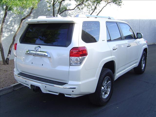 Toyota 4Runner 2010 photo 2