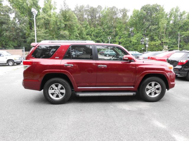 Toyota 4Runner 2011 photo 3