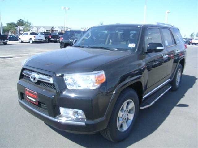 Toyota 4Runner 2013 photo 2