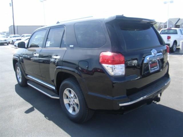 Toyota 4Runner 2013 photo 9