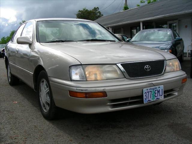 Toyota Avalon Special Value Sedan