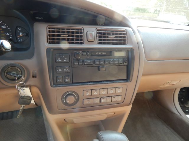 Toyota Avalon 1995 photo 3