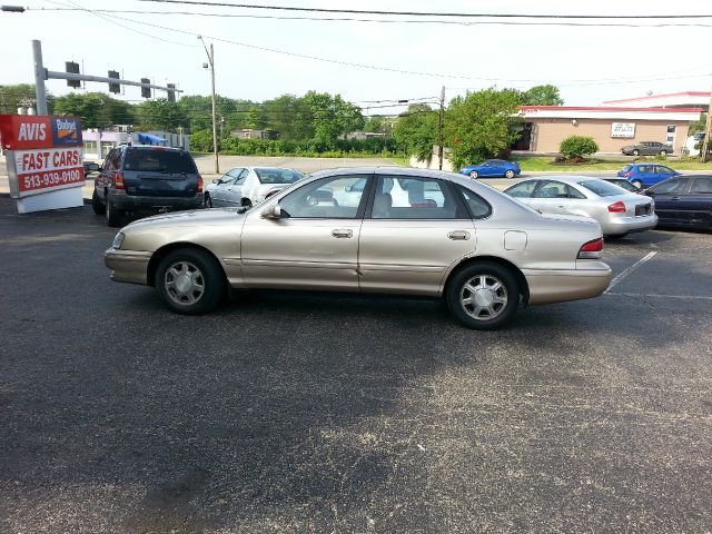 Toyota Avalon 1996 photo 4