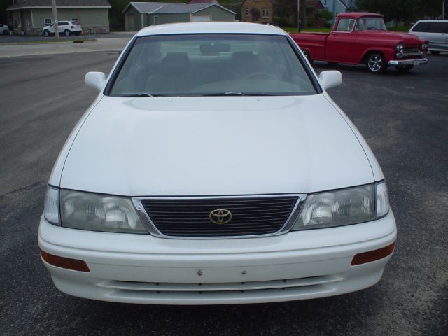 Toyota Avalon 1997 photo 7