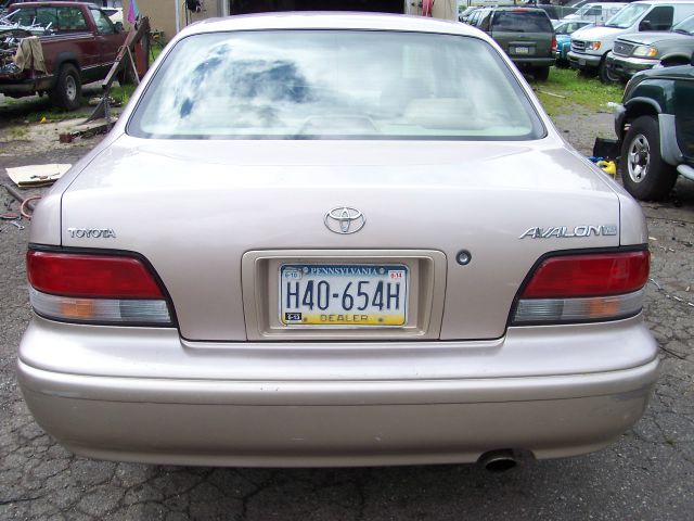 Toyota Avalon 1997 photo 3