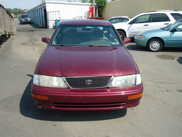 Toyota Avalon 1997 photo 2