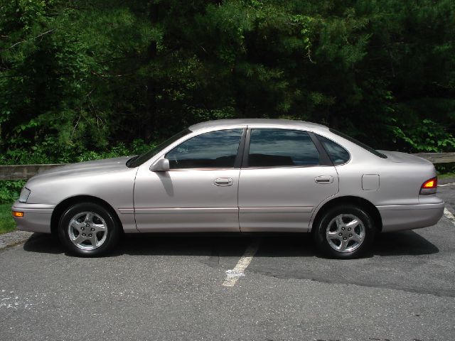 Toyota Avalon 1997 photo 4