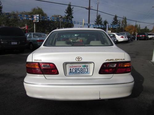 Toyota Avalon 1998 photo 1