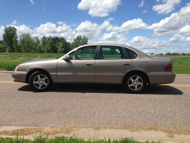 Toyota Avalon 1998 photo 4