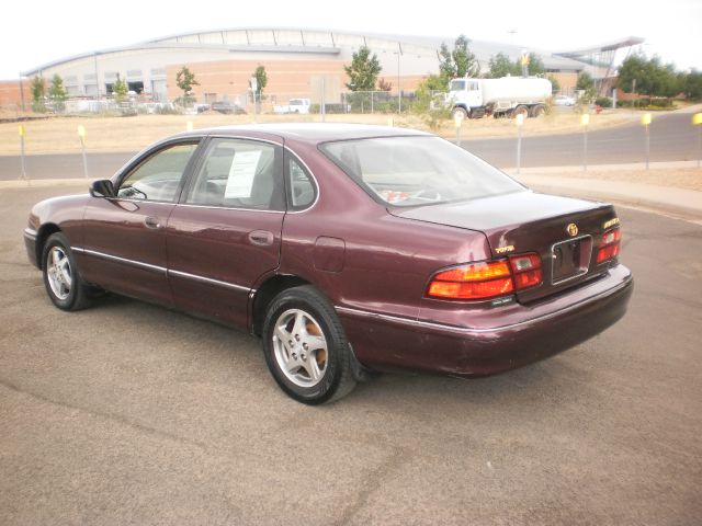 Toyota Avalon 1998 photo 1