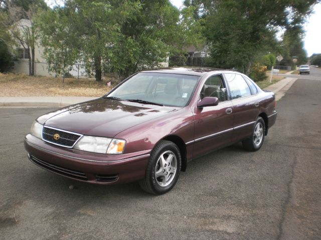 Toyota Avalon 1998 photo 3