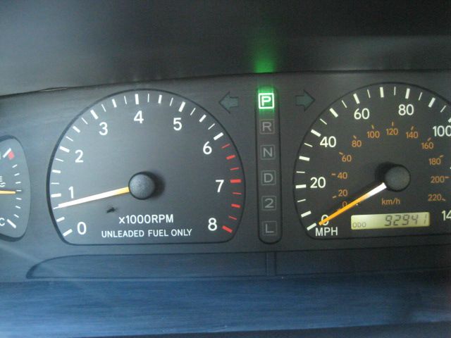 Toyota Avalon 1998 photo 2